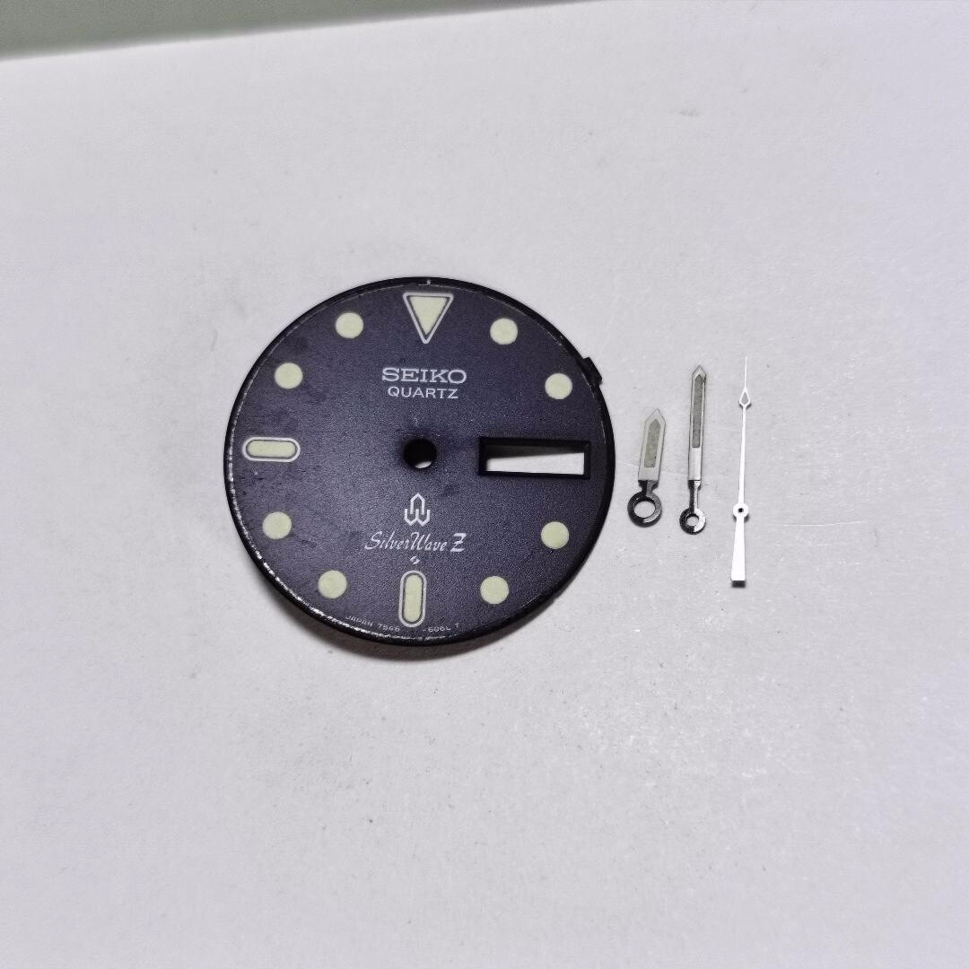 GENUINE PATINA BLUE DIAL 27.2mm SET HANDS SEIKO QUARTZ SILVERWAVE 100 7546-606A