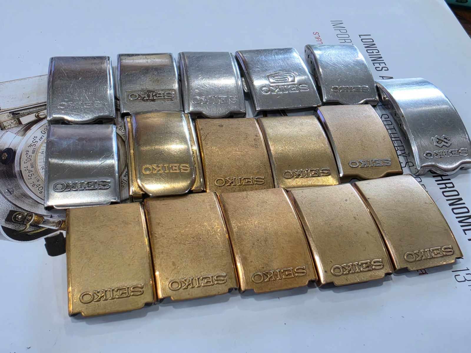 Lot Clasp Vintage Seiko SQ Gold and Silver Stainlesss Steel for parts.