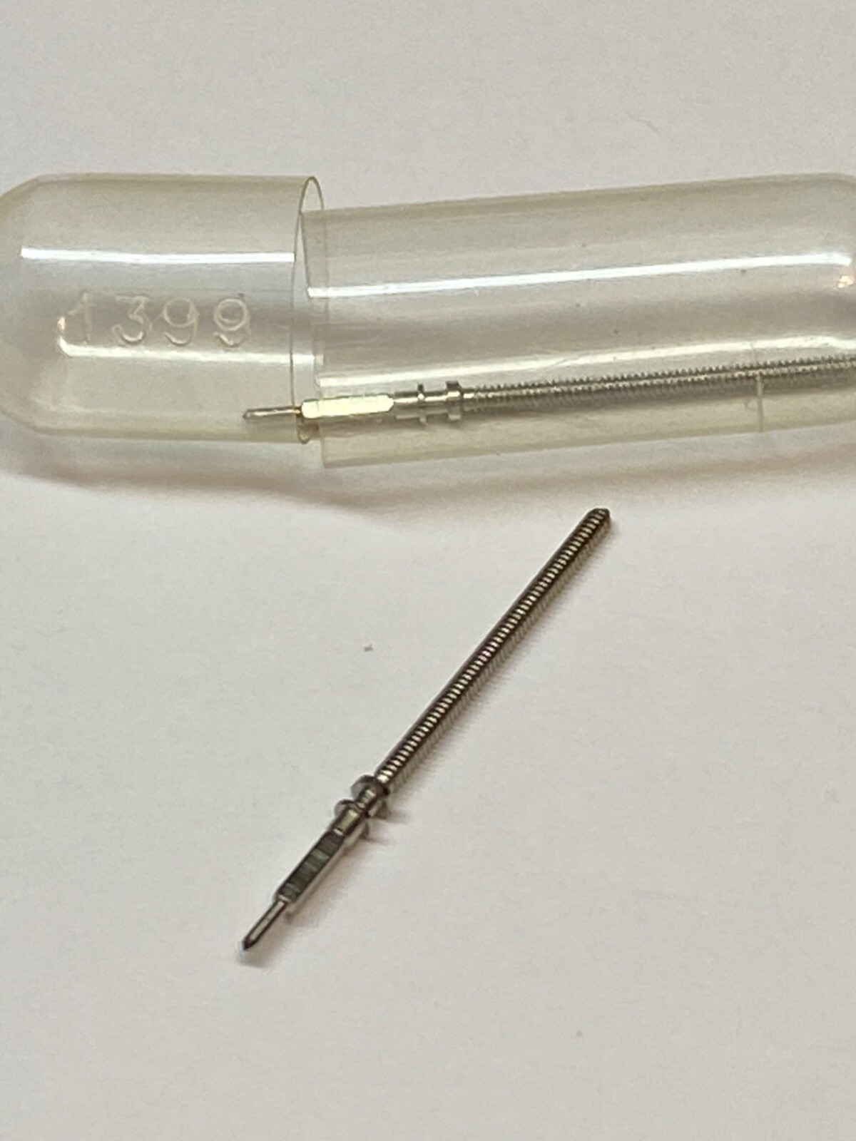 ST Standard Cal 1686, 1786, 1795, Part 401 Winding Stem NOS