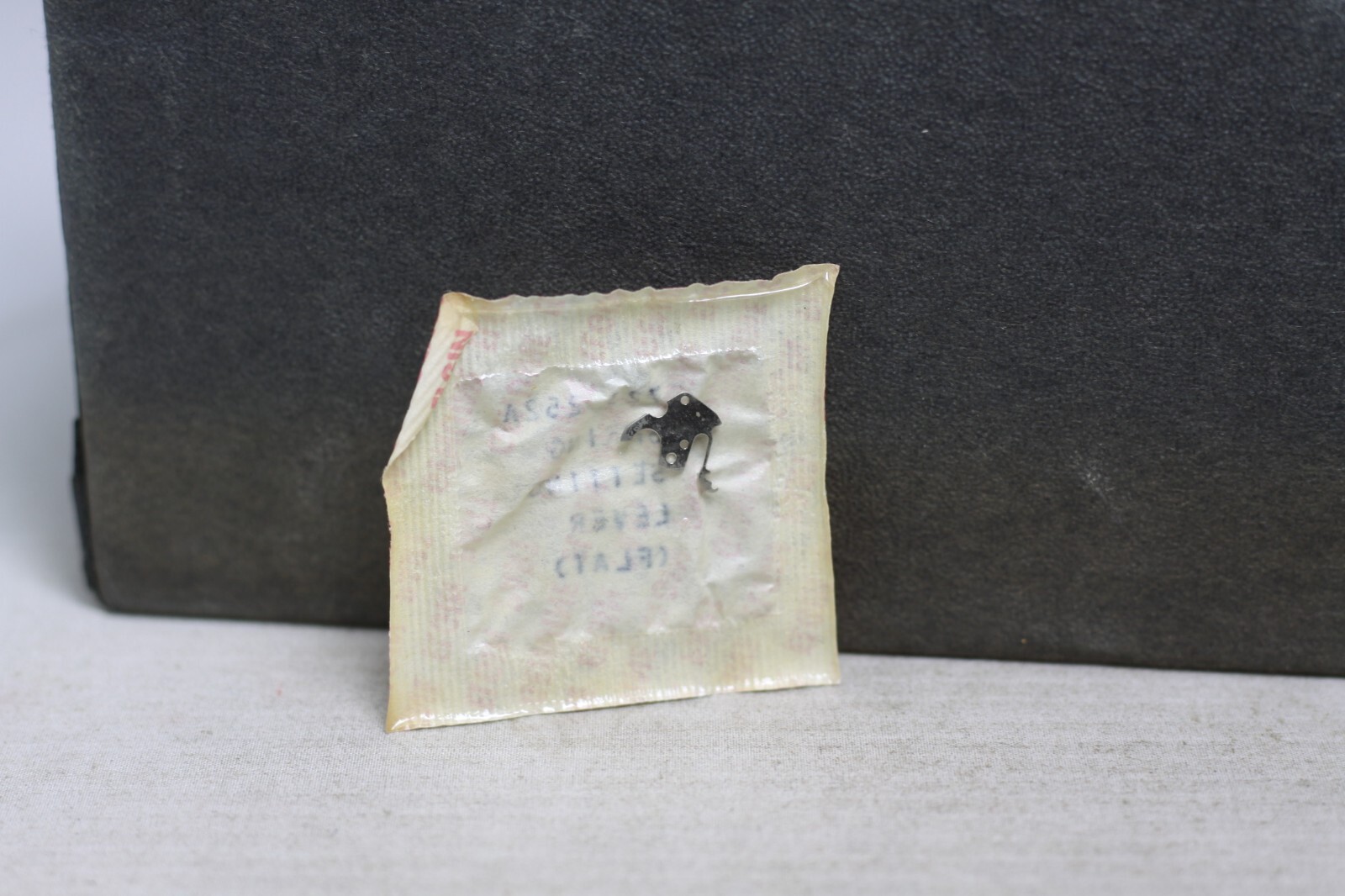 ELGIN 723 252A Genuine Factory Replacement Watch SETTING LEVER 17O