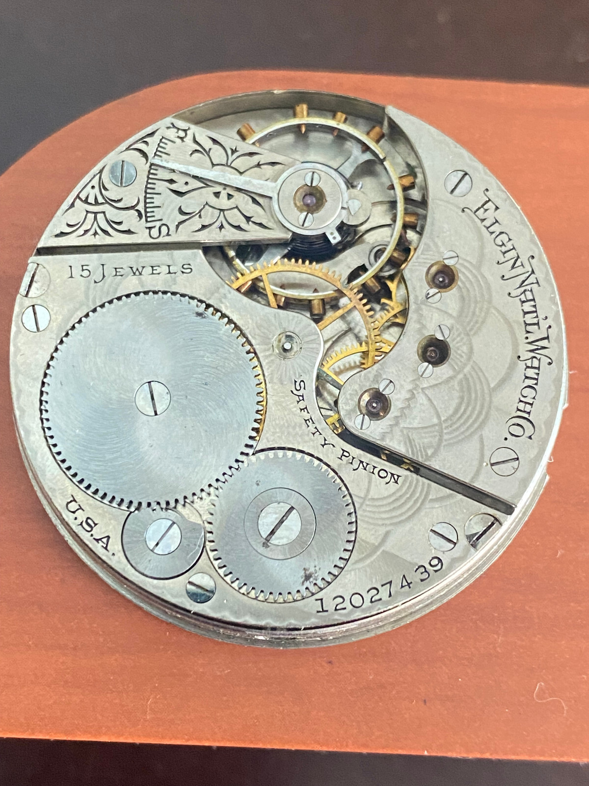 VINTAGE 16 SIZE ELGIN POCKET WATCH MOVEMENT, GR. 299, STICKY BALANCE,FANCY DIAL