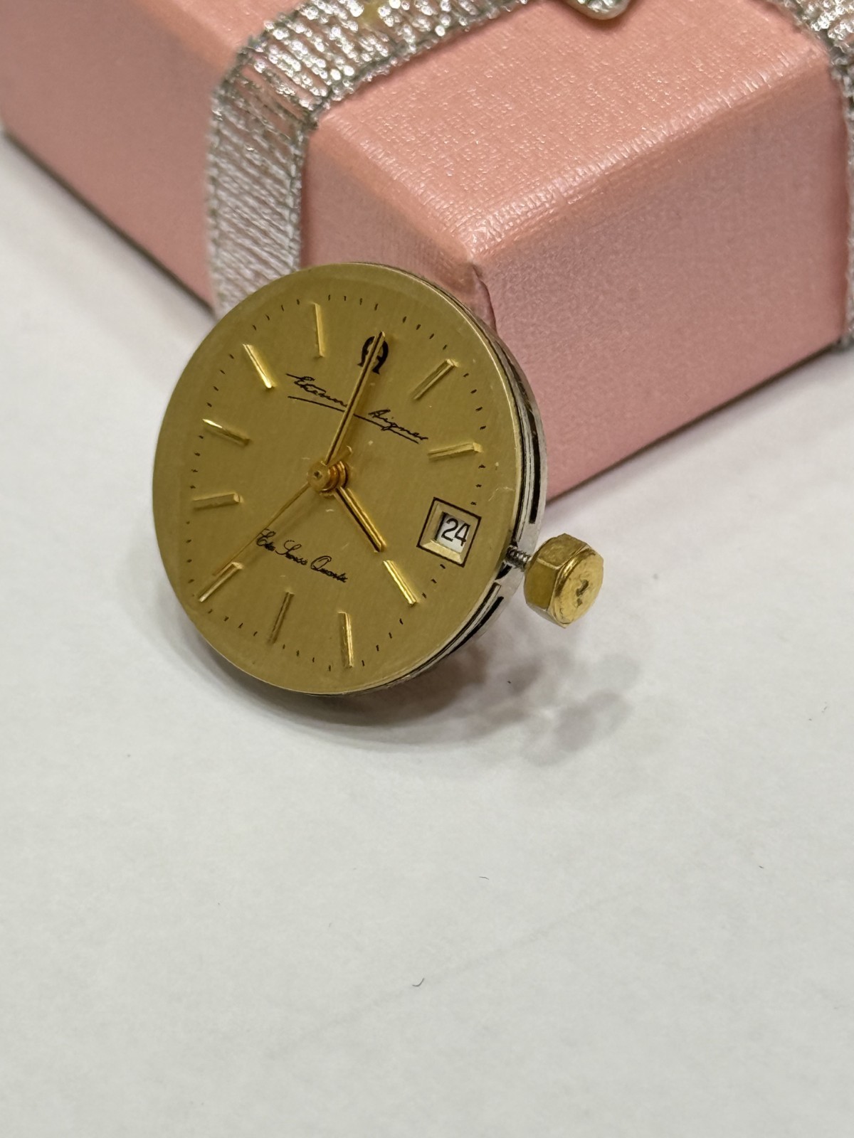 Movement Quartz Eta 956.111 Swiss Made 7 Jewels In Working Condition