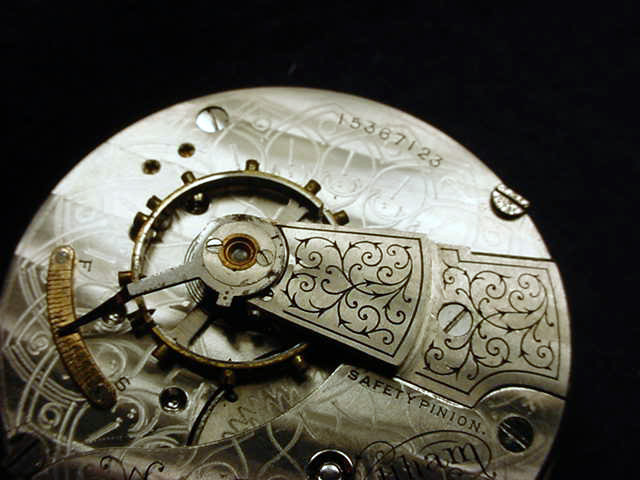 WALTHAM 18 SIZE MOVEMENT–LOOK AT PHOTOS FOR DETAILS! #317