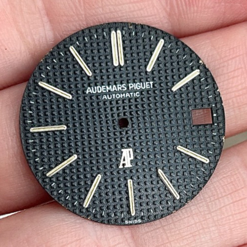 A Rare Authentic Audemars Piguet Royal Oak Jumbo “Tapisserie” Wristwatch Dial.