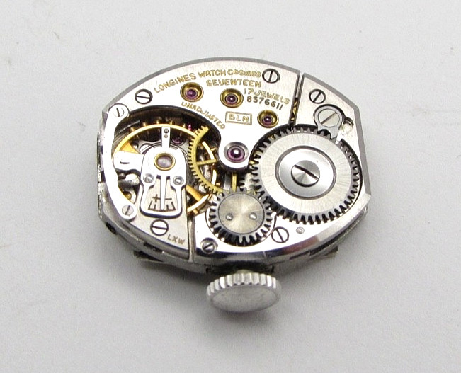 Longines 5LN Movement w/ Dial & Crown – Balance Ticks – For Restoration