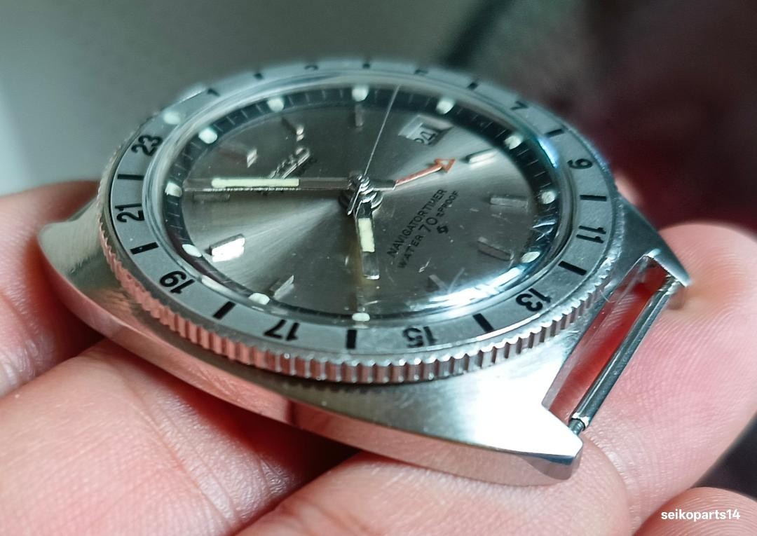 SEIKO NAVIGATOR TIMER 6117-8000 YEAR 1969 JUN -/+5 SPD ACCURACY RARE SILVER DIAL