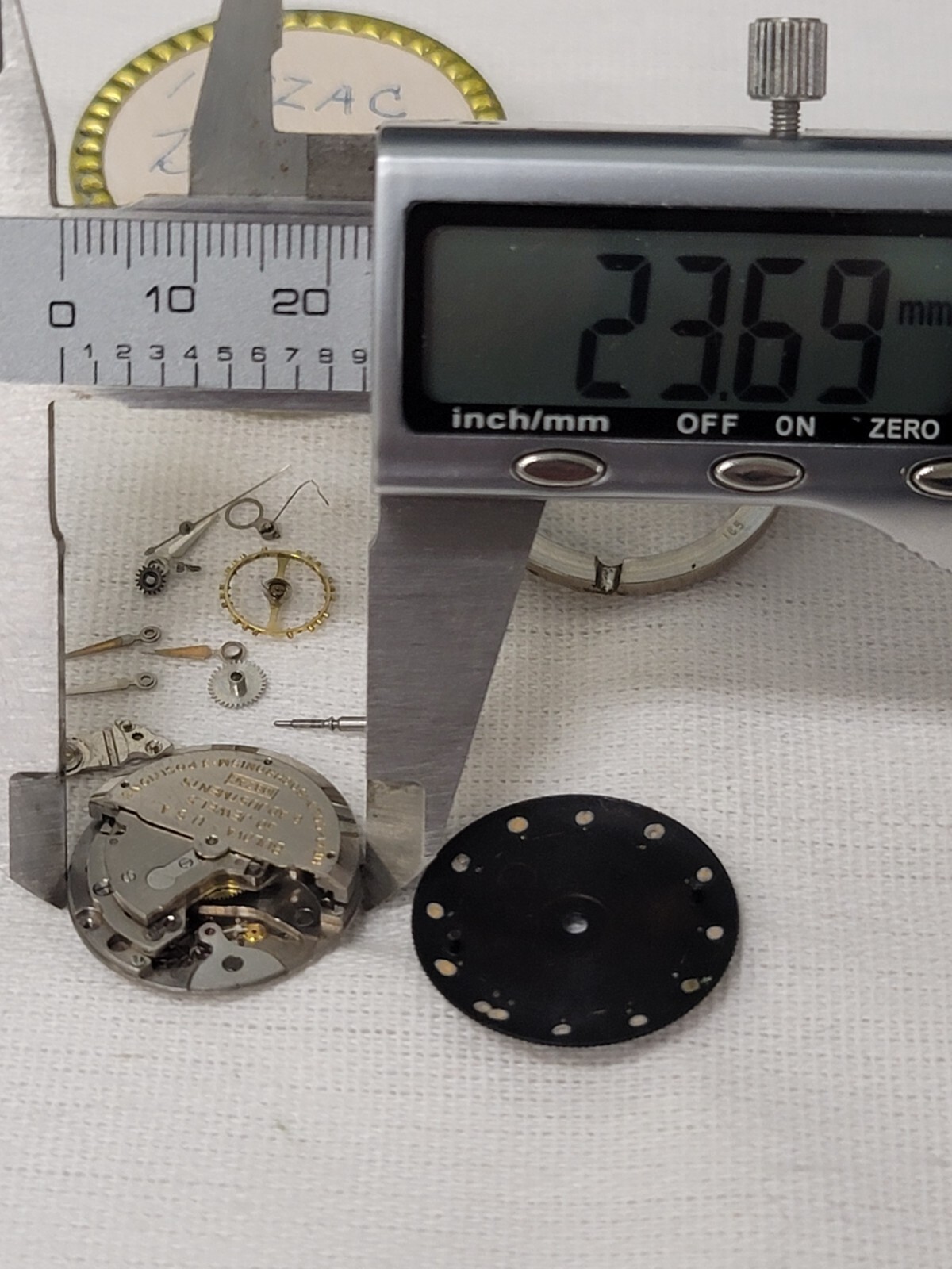 Bulova Automatic Watch Movement 10BZAC 30J 23j Dial Crown Hands Part Bulk