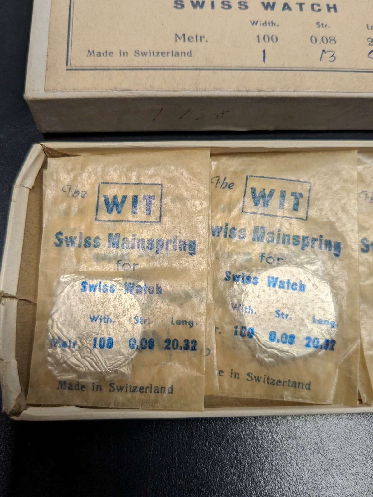 Box of 12 NOS WIT Mainsprings For Swiss Watches 1 x 13 x 8 – 100x.08×20.32