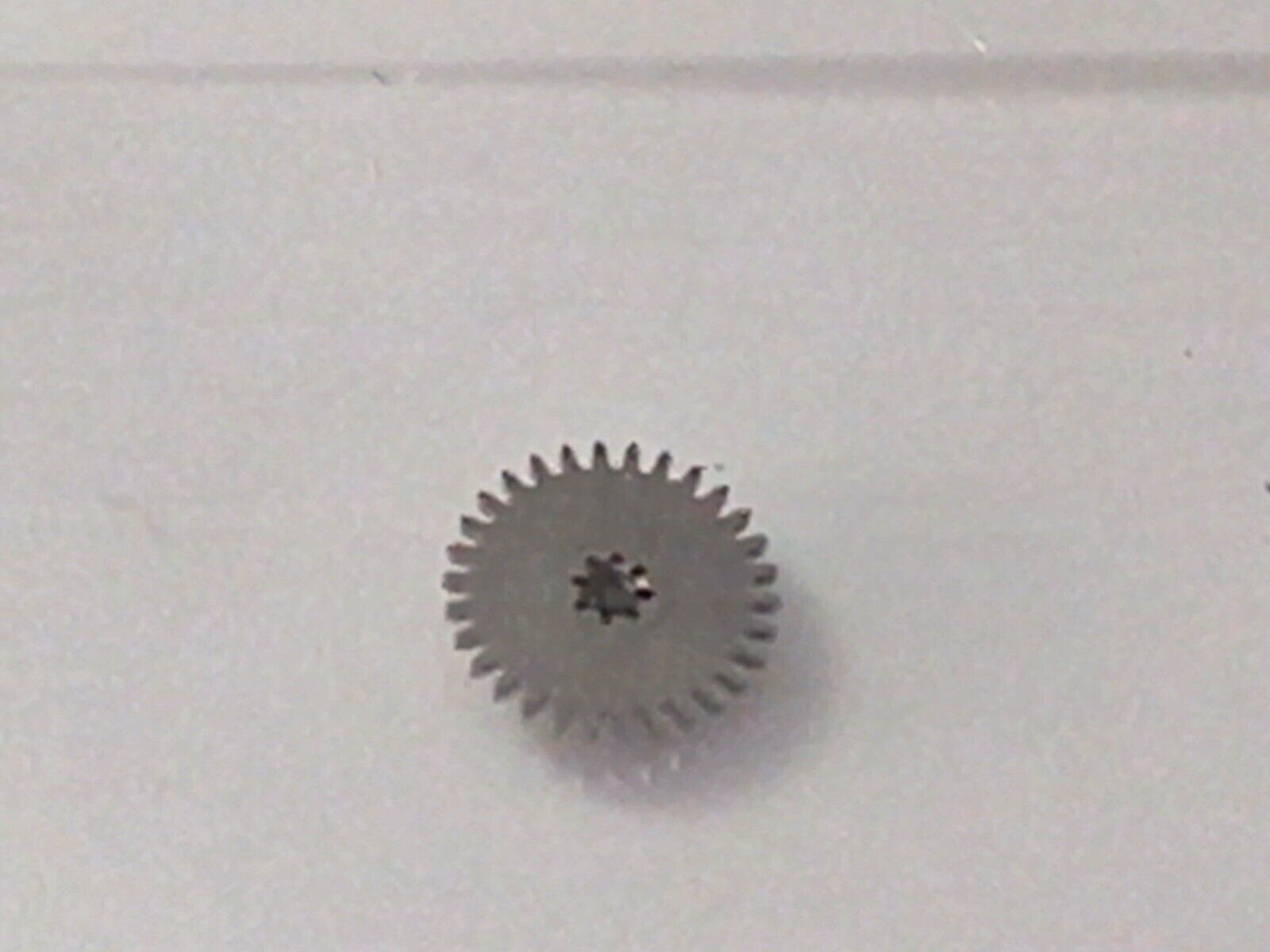 Genuine Patek Philippe cal 13.5-320 Minute Wheel Part # 260 – Pre-Owned
