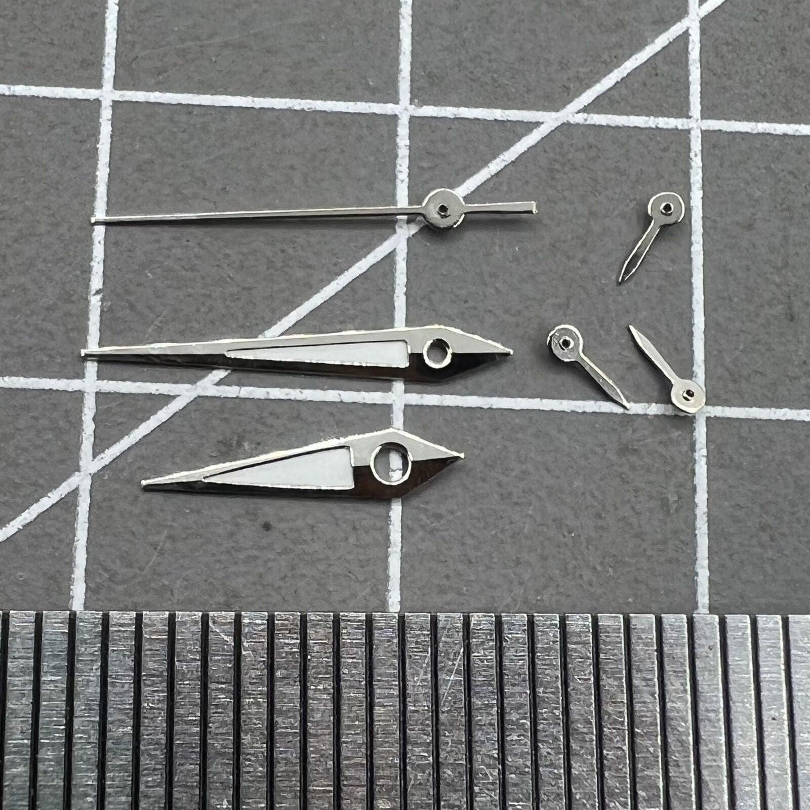 2 Sets/Pack Silver Trim Green Luminous Hands for VX3J VX9J VX7J VX3N VX9N VX42