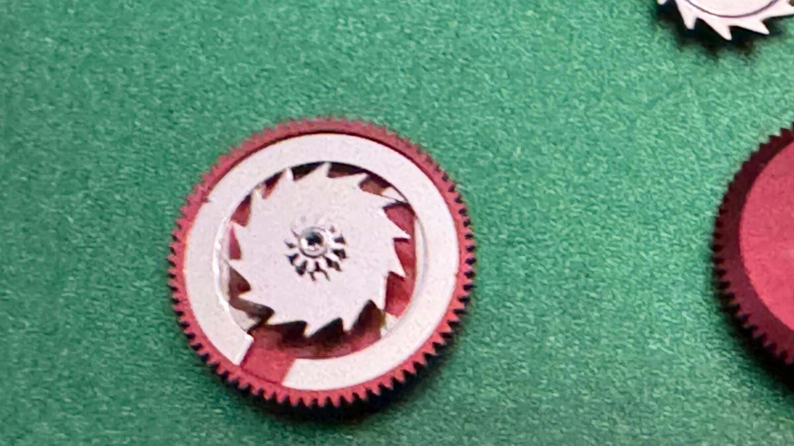 Rolex REVERSING WHEEL 2235 2230 540. Authentic reversing wheels for Datejust