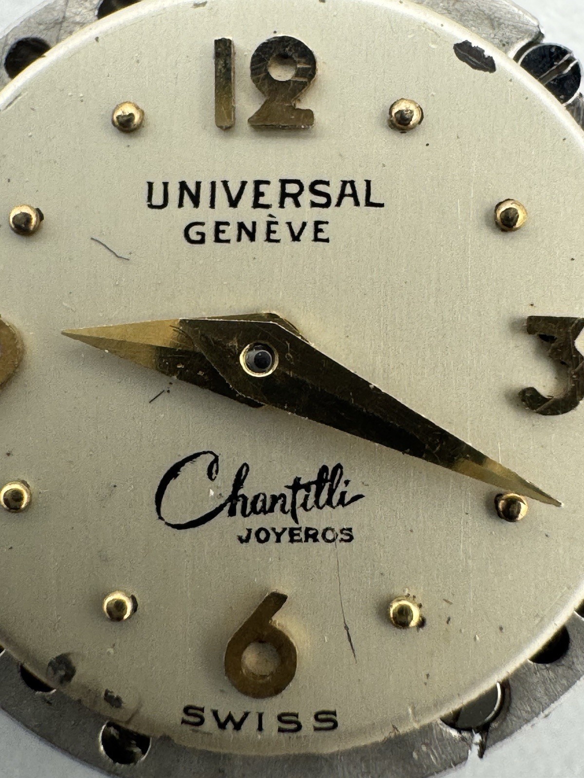 Vintage Universal Geneva 106U Ladies Wristwatch Movement For Parts Or Repair