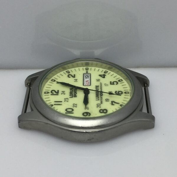 Seike LORUS Sport VX33-X068 Lumibrite Vintage Watch For Parts SAG78NRZ2