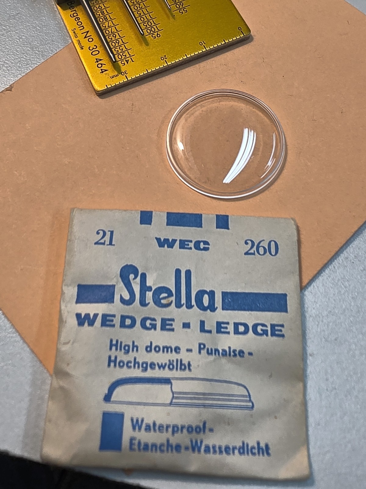 Vintage NOS Stella Wedge-Ledge 21 WEC 260 High Dome Wristwatch Crystal