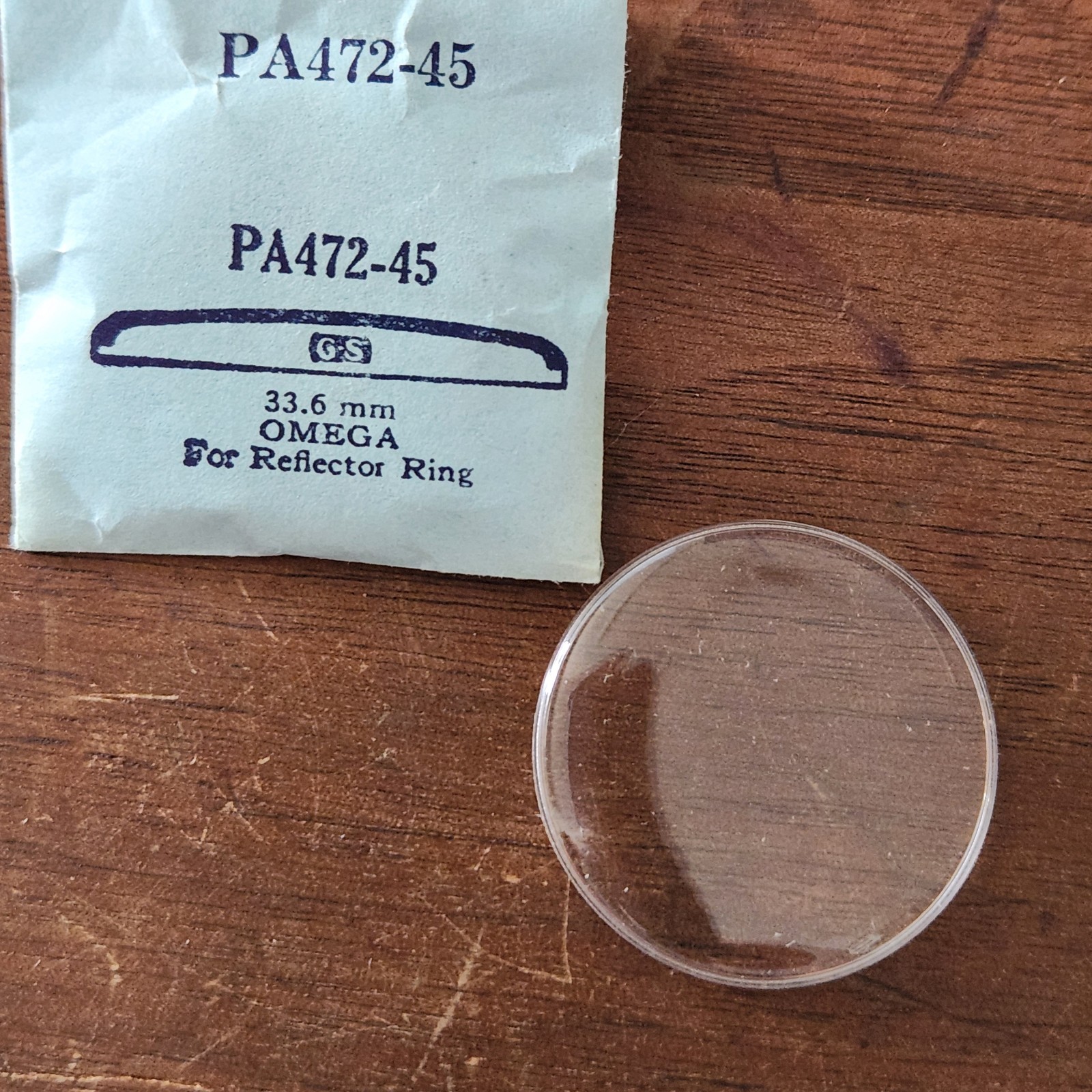 Omega Vintage G&S A-8 Replacement Acrylic Crystal #PA472-45 33.6mm