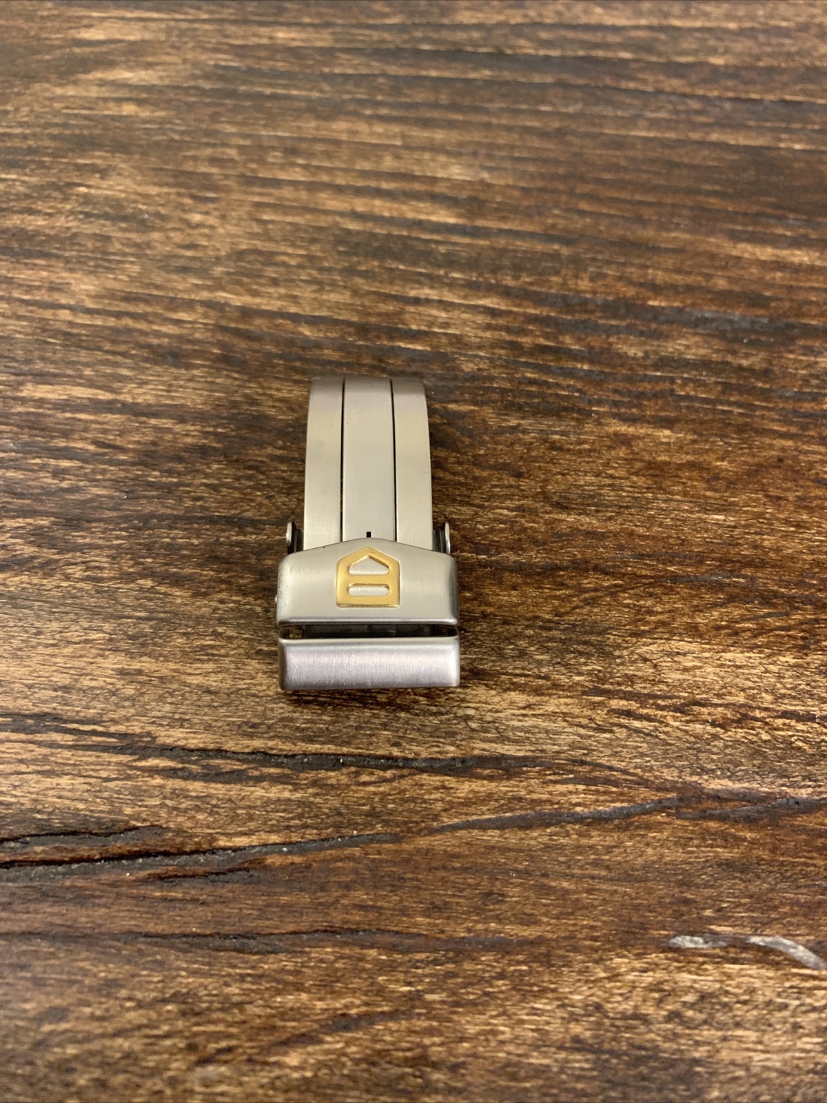 TAG Heuer FC 5001 Clasp Buckle 17 mm 2-Tone Silver with Gold Logo Authentic OEM