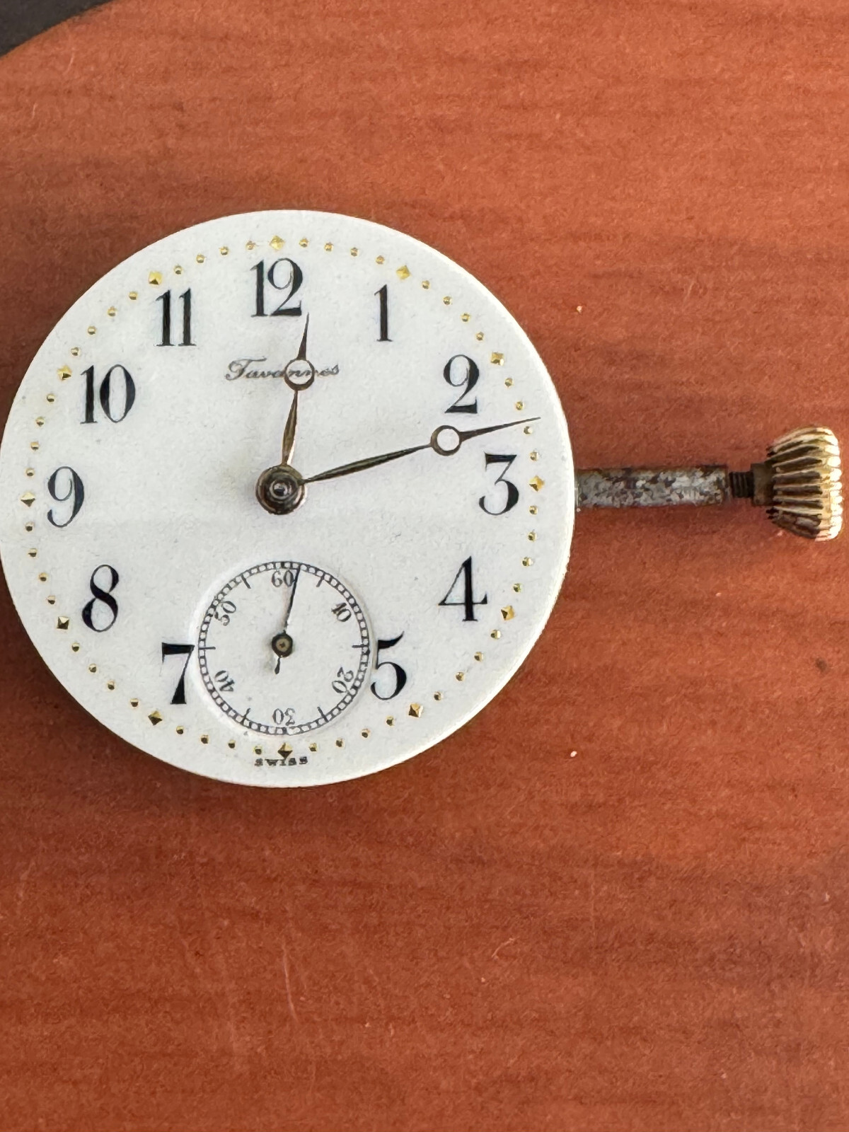 VINTAGE 0 SIZE TAVANNES POCKET WATCH MOVEMENT FANCY DIAL 15 JEWEL KEEPING TIME