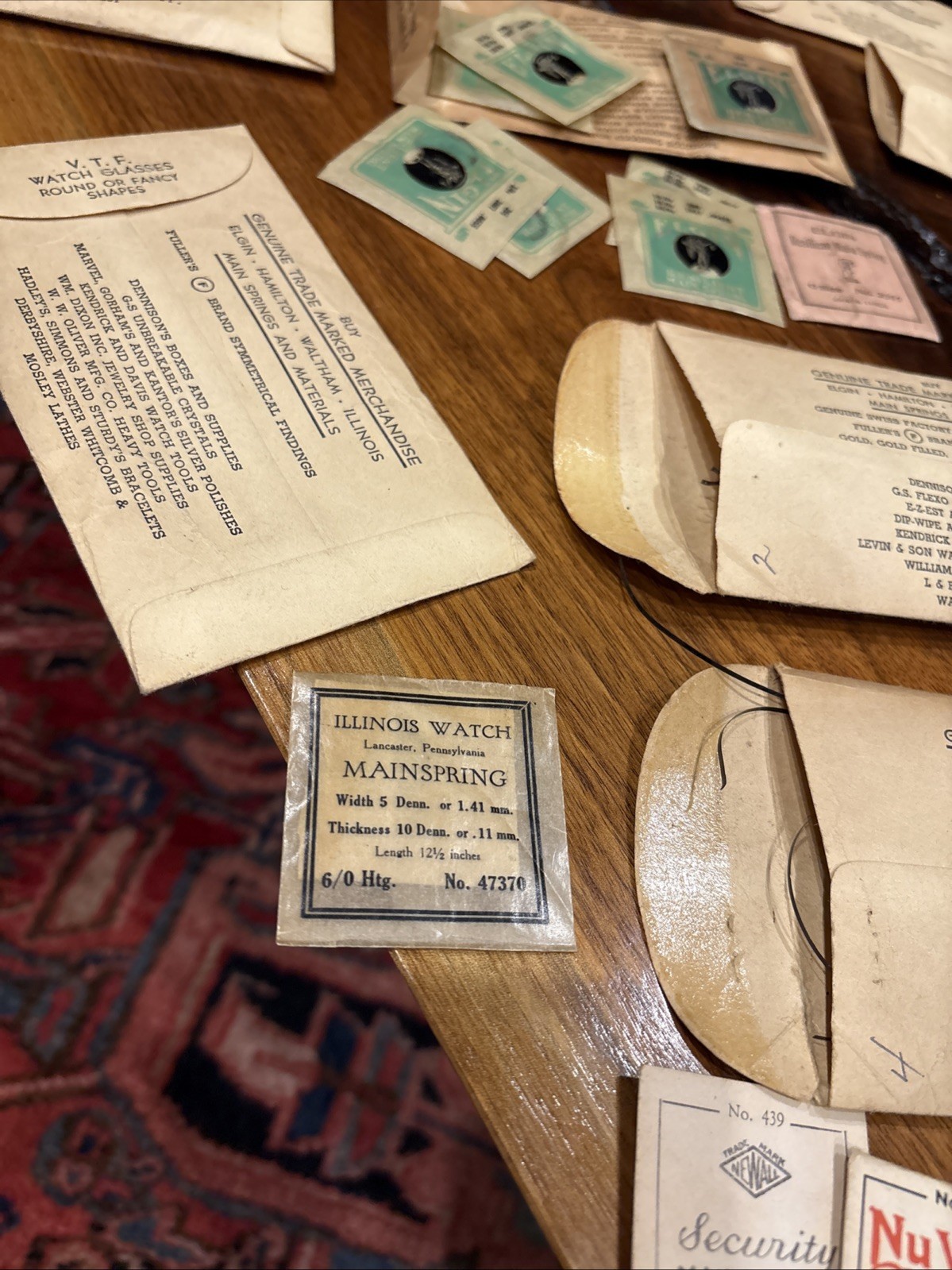 Huge Collection Elgin Waltham Hamilton Bulova Antique Watch Mainsprings Part Lot