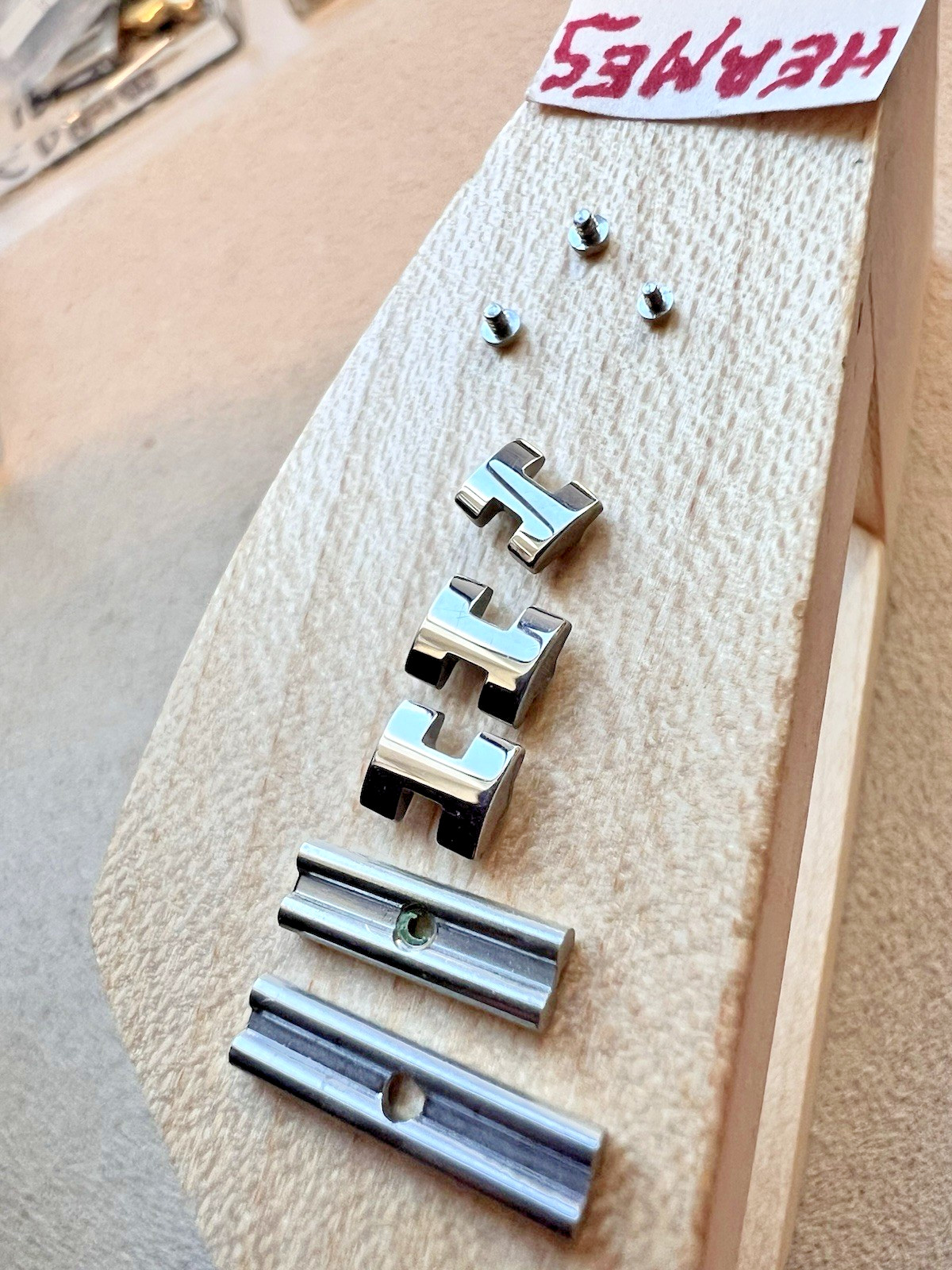 HERMES WATCH MONTRE HERMES LINKS/CLASP/SCREWS PARTS ASSEMBLY NEW MADE IN FRANCE
