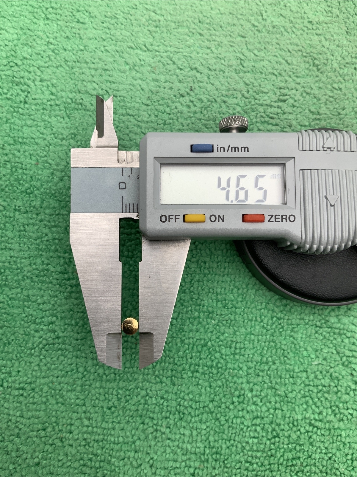 Mido Crown 4.7mm X 5.6mm 63-2, 63/901, 1147OCD