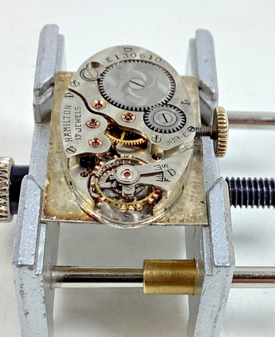 Vintage HamiltonTank Style 17 Jewel 989-E Movement Parts Repair READ