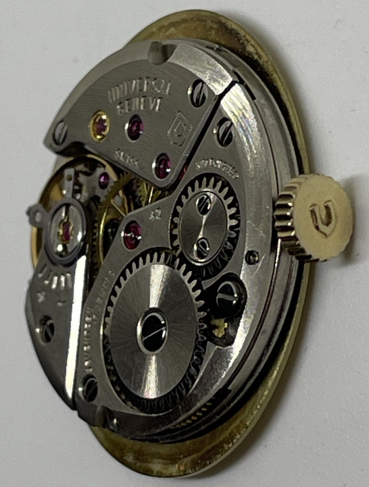 UNIVERSAL GENEVE 42 MOVEMENT Swiss 17 Jewels Runs