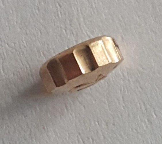 Milus Water Resistant Gold Plated Crown