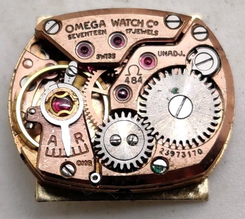 Vintage Omega Cal. 484 17 jewel watch movement running