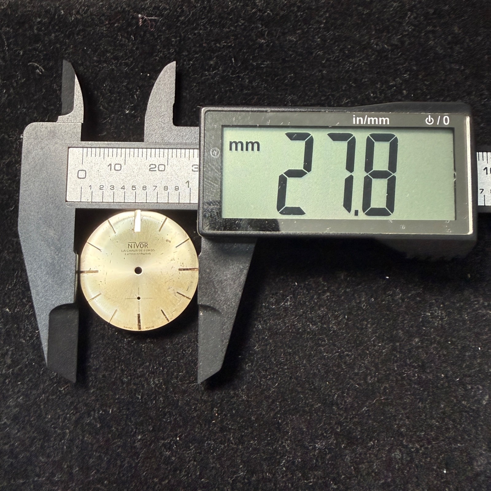 Lot Of Ten Dials For Reprinting: Longines, Perseo, Roamer, Avia, Unver