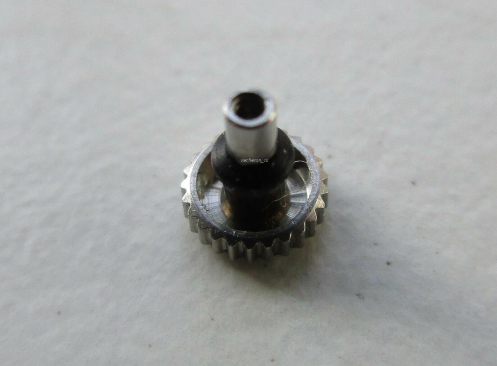 IWC steel watch crown with watertight seal tap 0.9 mm diam. 3.9 mm height 4.5 mm