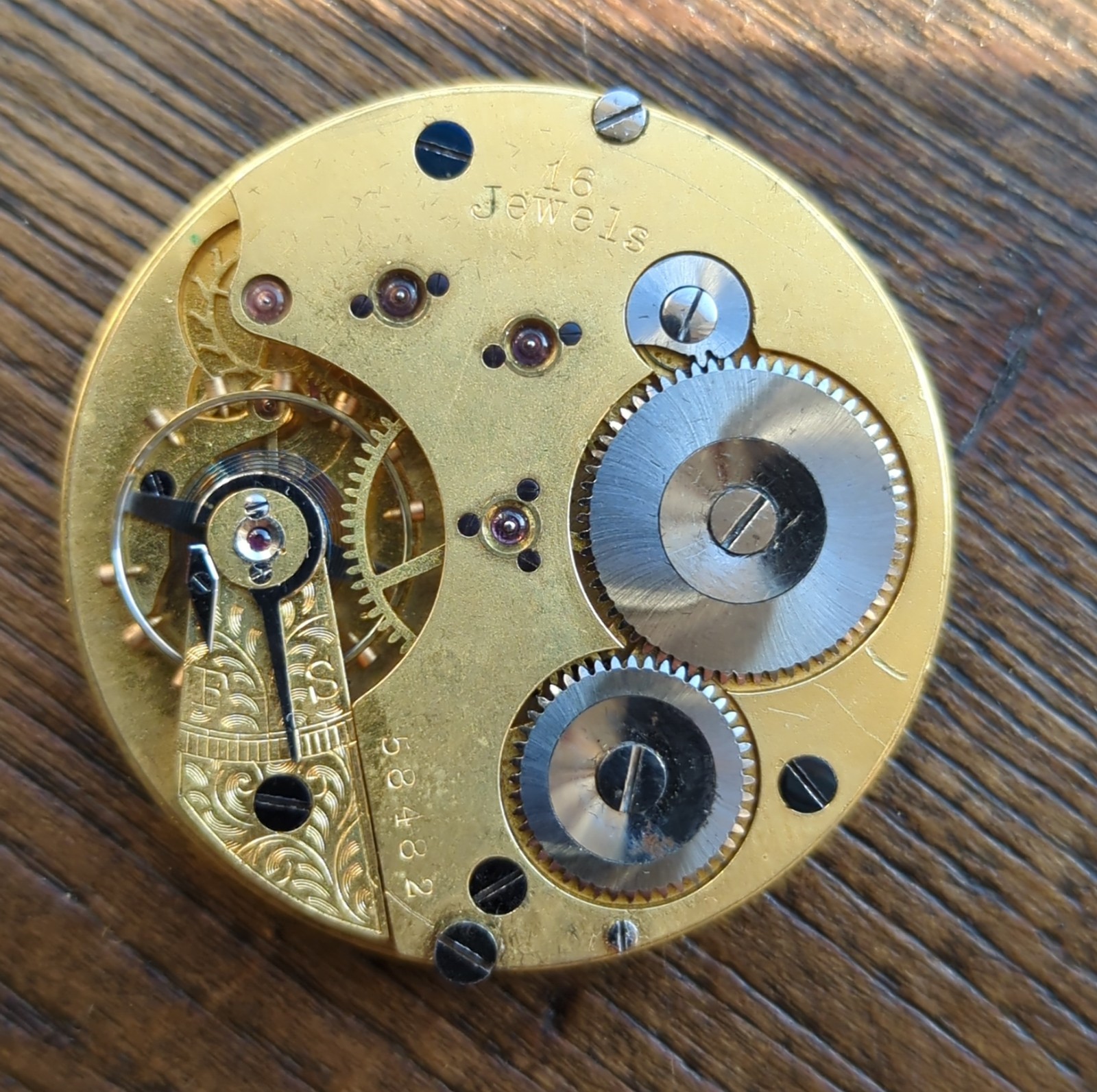 H. Williamson English Pocket Watch Movement 16 Jewels Ticking but Stops (G81)