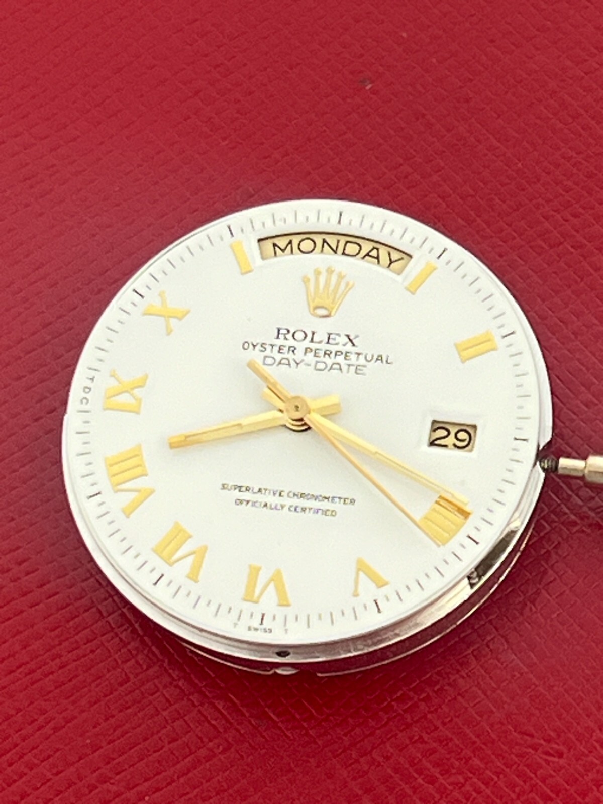 ROLEX QUARTZ DAY-DATE CALIBER 5055 MOVEMENT NEEDS SERVICE – NICE!
